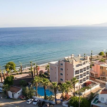 Holiday Hotel Kusadasi Bagian luar foto