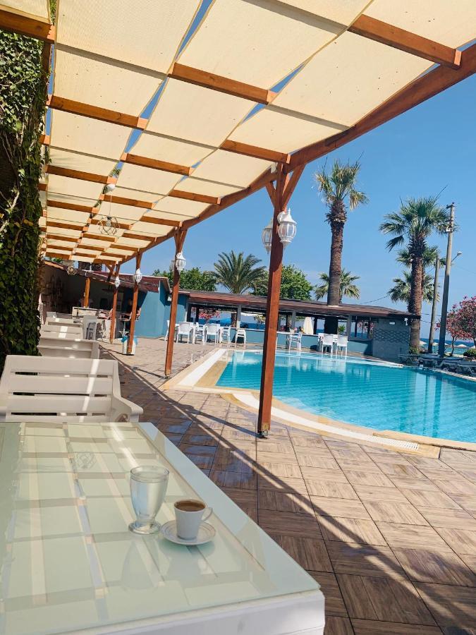 Holiday Hotel Kusadasi Bagian luar foto